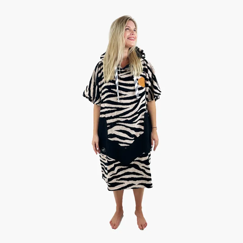 All In Zebra Poncho Black Dark Pink